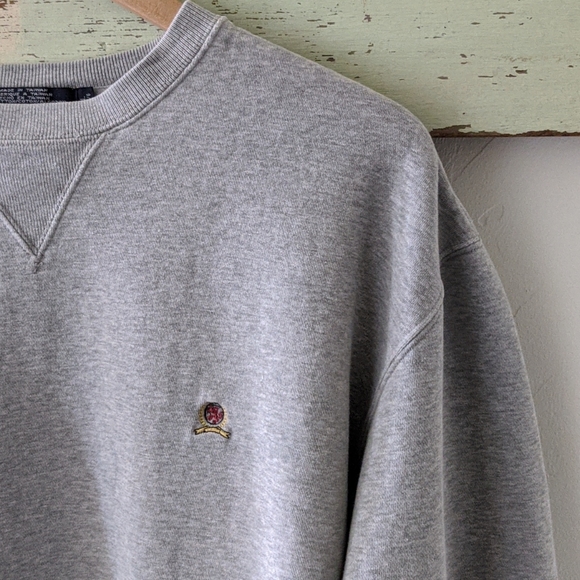 Tommy Hilfiger Other - TOMMY HILFIGER I Vintage Crew Neck Sweatshirt, L
